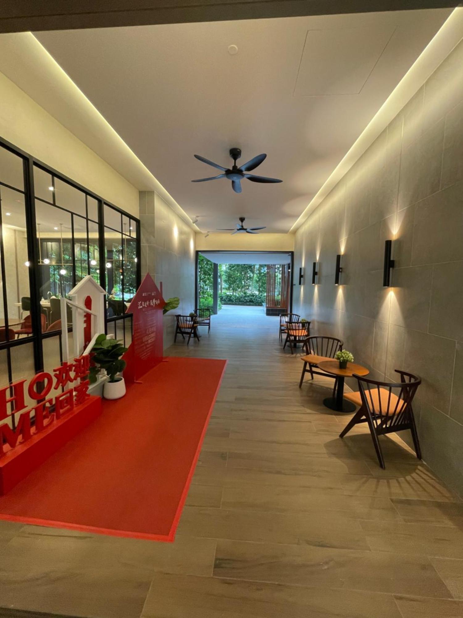 Agile Bukit Bintang Trx By Tourism Service Pangsapuri