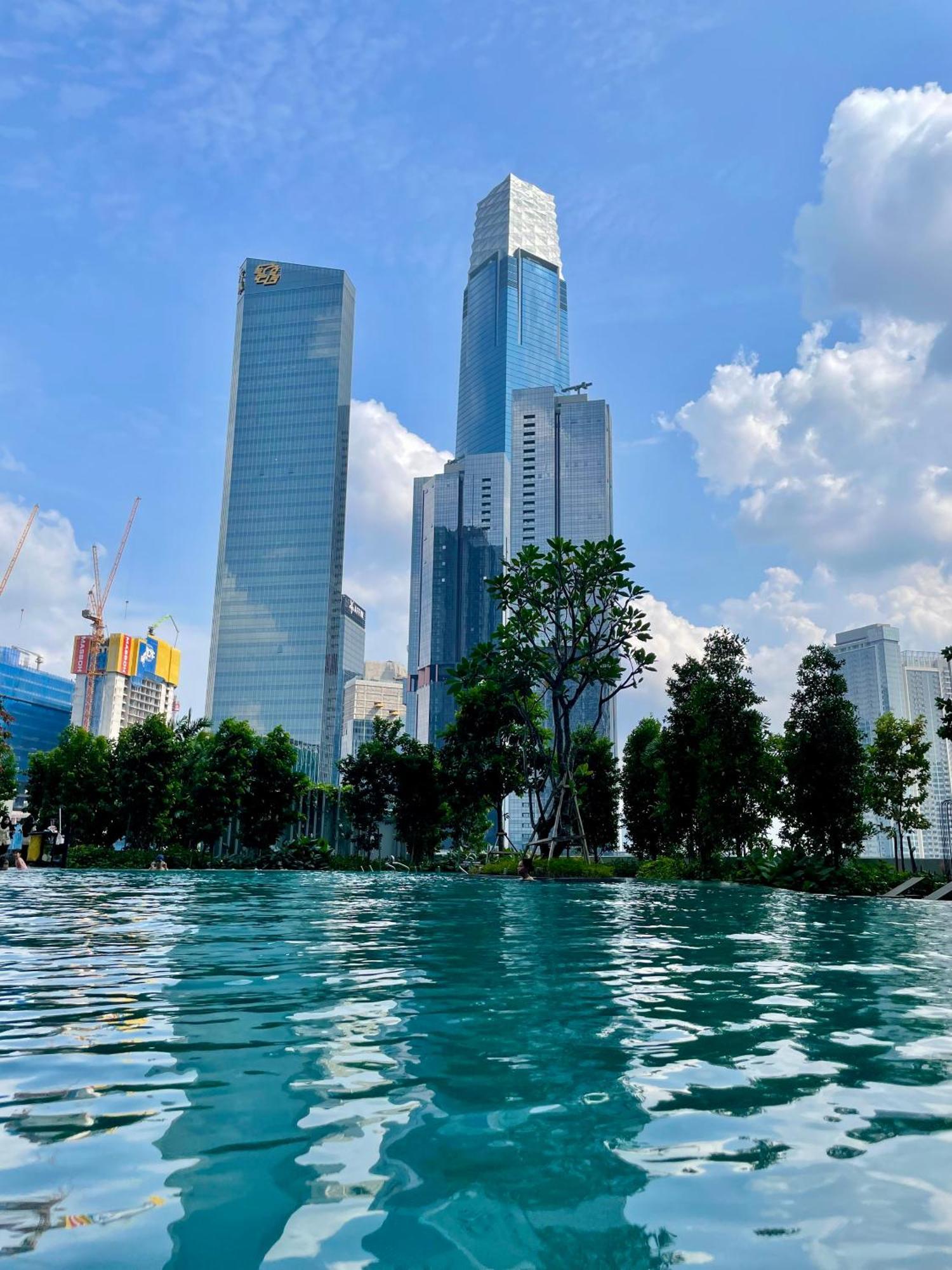 Agile Bukit Bintang Trx By Tourism Service Pangsapuri Kuala Lumpur